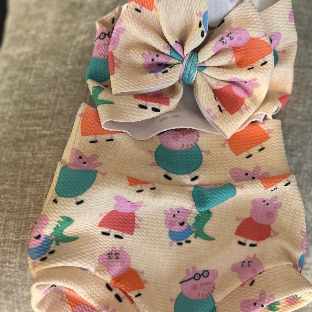 Peppa pig Bummies and bow 🐽 set
